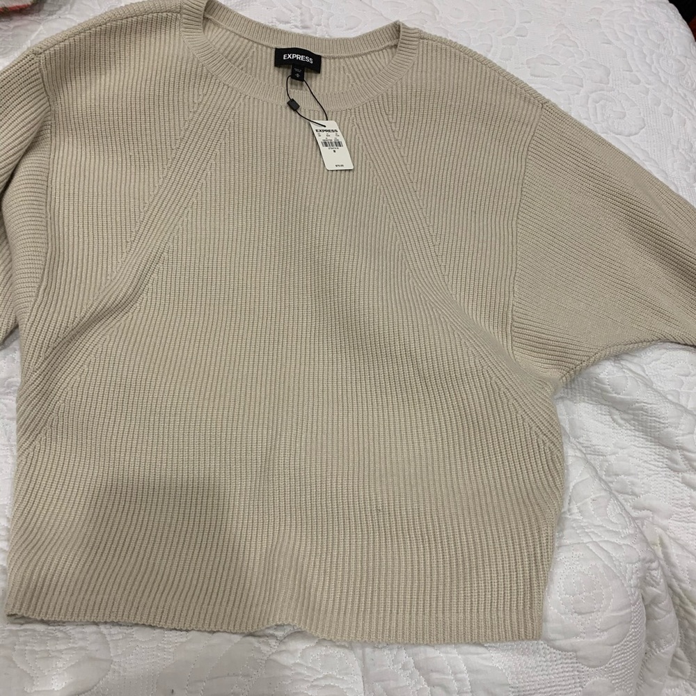 Express sweater - Picture 2 of 3